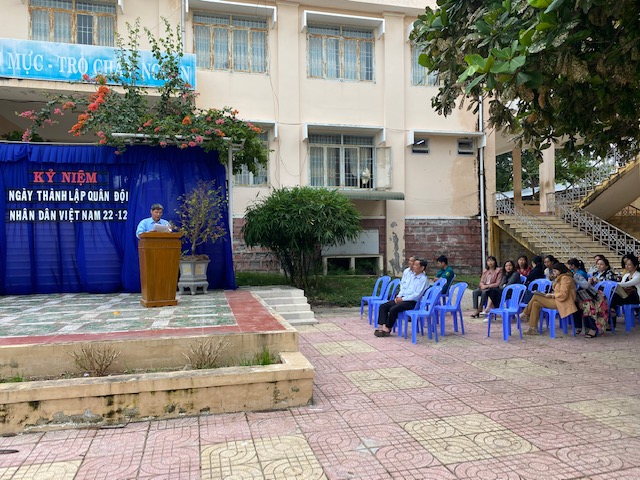 Trường THCS Trần Phú tổ chức lễ kỷ niệm ngày thành lập Quân đội nhân dân Việt Nam