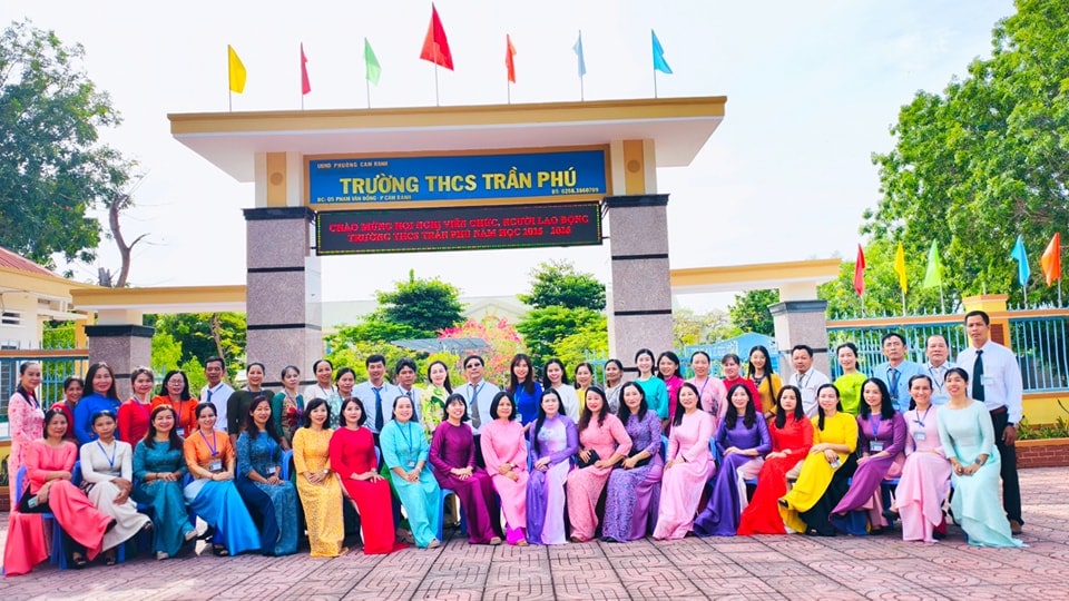 Trường THCS Trần Phú - Cam Ranh, kỷ niệm 20 năm thành lập và phát triển!