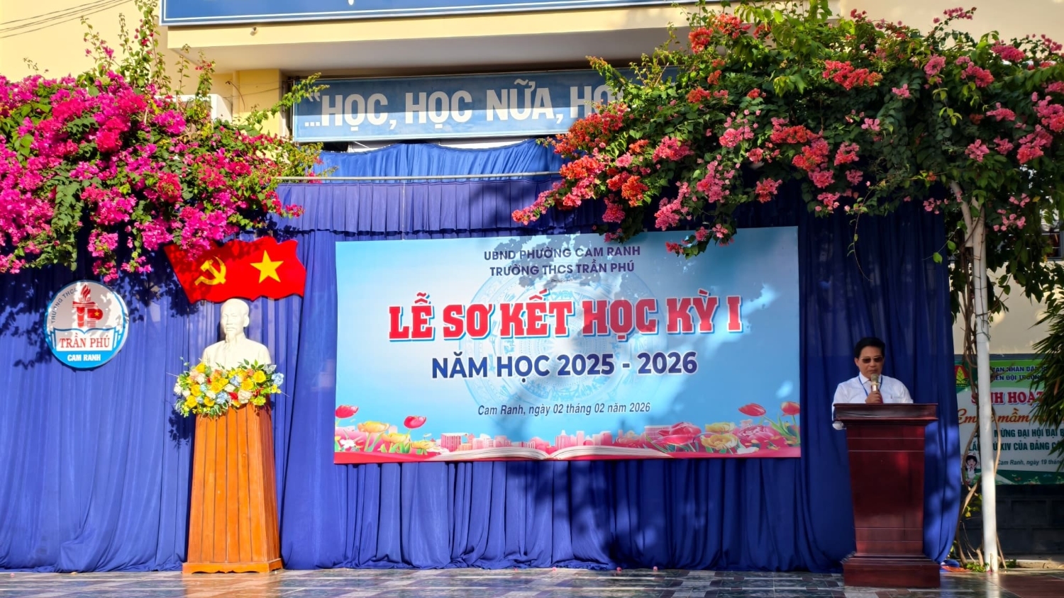 TRƯỜNG THCS TRẦN PHÚ TỔ CHỨC LỄ SƠ KẾT HỌC KỲ 1 NĂM HỌC 2025-2026
